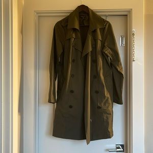 Derjon Trench Coat universal standard